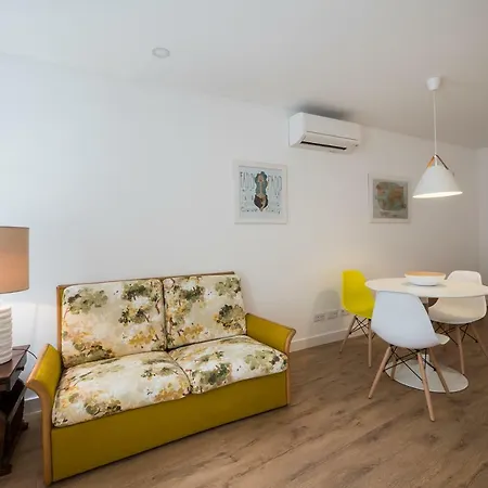 Castle Terrace Exclusive - By The Castle דירה *