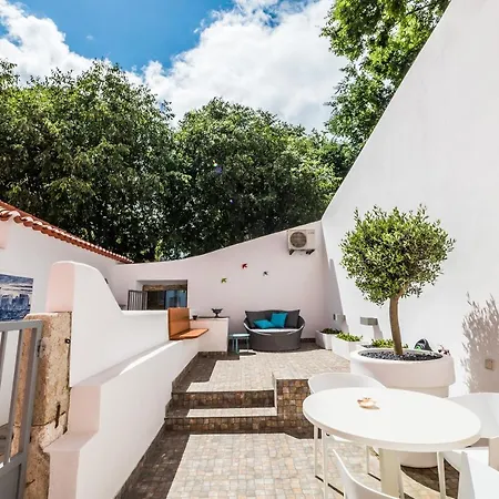 Castle Terrace Exclusive - By The Castle * Lisboa