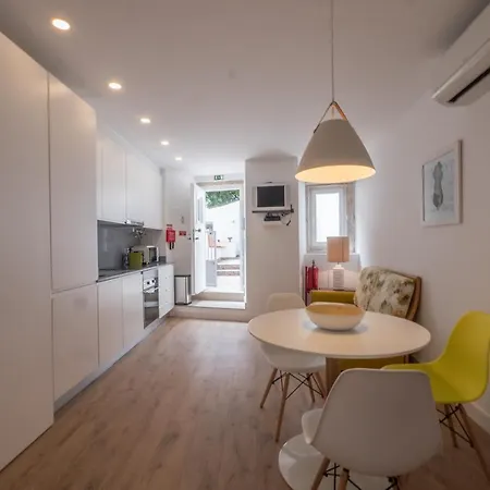 Castle Terrace Exclusive - By The Castle Lisbon